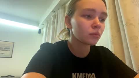 Lei online show from 03/19/26, 05:22