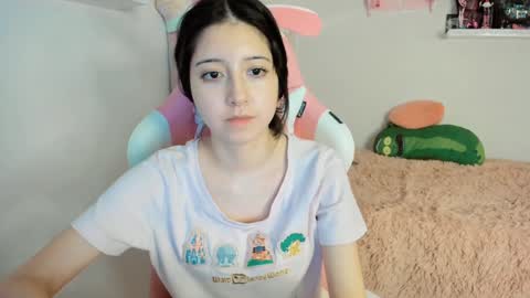 cherrycute666 online show from 01/11/25, 04:38