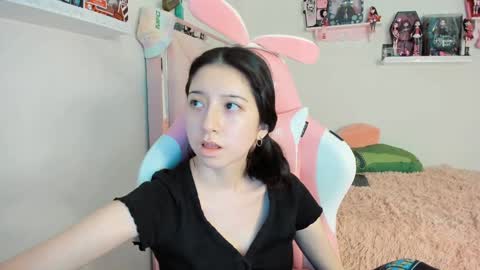 cherrycute666 online show from 01/12/25, 12:07