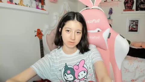 cherrycute666 online show from 03/19/26, 02:37