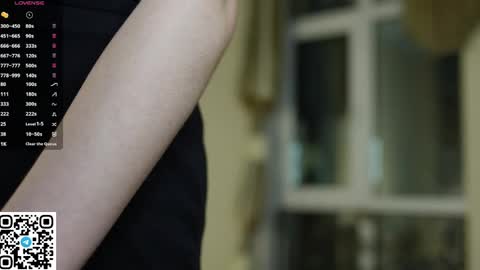 Snapshot of cherrymira chatting on 05/10/26, 05:07 Loise online show from 05/10/26, 05:07