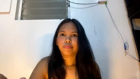 Snapshot of cherrynovax chatting on 05/27/26, 02:19 Bella online show from 05/27/26, 02:19