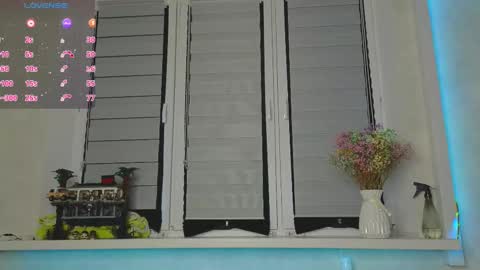 Lysia online show from 02/25/26, 01:43