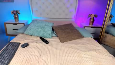 Matias online show from 11/15/25, 09:00