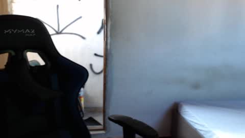 cheryl333 online show from 02/17/25, 10:40