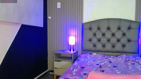 Snapshot of cheryl_hs chatting on 01/15/25, 07:59 Cheryl online show from 01/15/25, 07:59