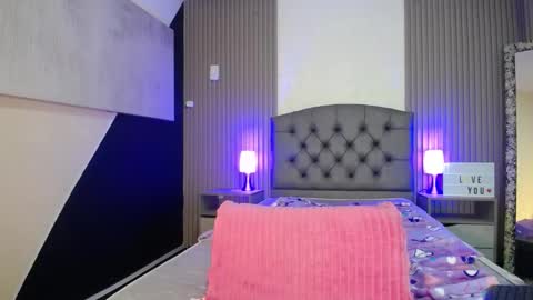 Snapshot of cheryl_hs chatting on 03/11/25, 10:18 Cheryl online show from 03/11/25, 10:18