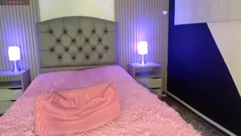 Snapshot of cheryl_hs chatting on 10/01/25, 02:50 Cheryl online show from 10/01/25, 02:50