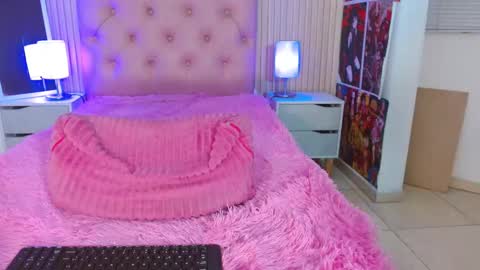 Snapshot of cheryl_hs chatting on 01/15/26, 04:39 Cheryl online show from 01/15/26, 04:39