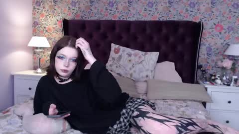 amelia online show from 12/13/24, 04:27