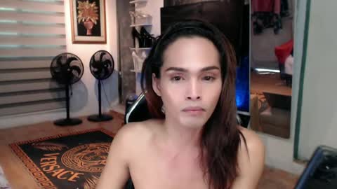 Snapshot of chesca_morena chatting on 06/15/26, 12:35 CHESCA BELLE online show from 06/15/26, 12:35