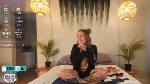 Snapshot of cheviblue chatting on 01/06/25, 02:25 Chevi Blue online show from 01/06/25, 02:25