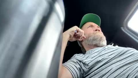 Snapshot of chevy_man1972 chatting on 02/14/25, 05:36 chevy_man1972 online show from 02/14/25, 05:36