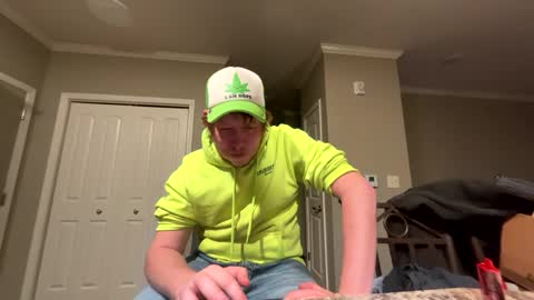 Snapshot of chevycamaro1978 chatting on 12/07/24, 03:14 chevycamaro1978 online show from 12/07/24, 03:14