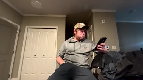 Snapshot of chevycamaro1978 chatting on 12/13/24, 05:32 chevycamaro1978 online show from 12/13/24, 05:32