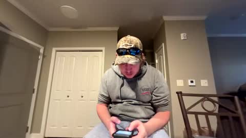 Snapshot of chevycamaro1978 chatting on 12/16/24, 07:43 chevycamaro1978 online show from 12/16/24, 07:43