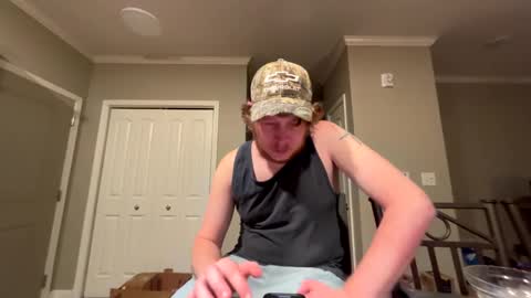 Snapshot of chevycamaro1978 chatting on 12/30/24, 08:32 chevycamaro1978 online show from 12/30/24, 08:32