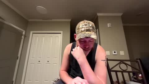 Snapshot of chevycamaro1978 chatting on 01/12/25, 04:00 chevycamaro1978 online show from 01/12/25, 04:00