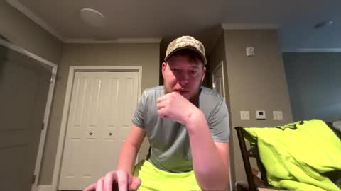 Snapshot of chevycamaro1978 chatting on 02/02/25, 06:20 chevycamaro1978 online show from 02/02/25, 06:20