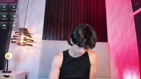Snapshot of cheys_mast chatting on 08/05/26, 12:52 Cheys online show from 08/05/26, 12:52