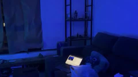 chic666 online show from 09/28/25, 03:23