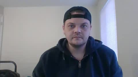 Snapshot of chicago69421 chatting on 02/09/25, 11:04 Kyle online show from 02/09/25, 11:04