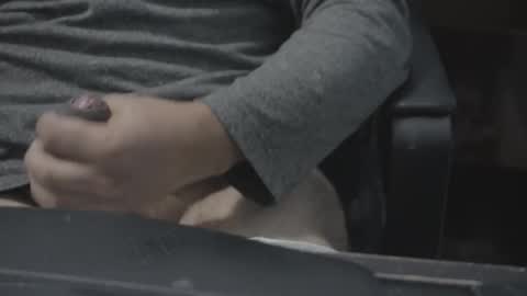 chicagoalex68 online show from 12/05/25, 12:19