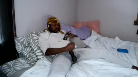 Snapshot of chicagothirdleg chatting on 01/31/26, 07:45 Que online show from 01/31/26, 07:45