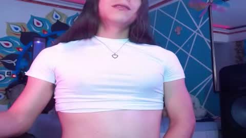 Snapshot of chico_explosivo chatting on 06/11/26, 02:53 chico_explosivo online show from 06/11/26, 02:53