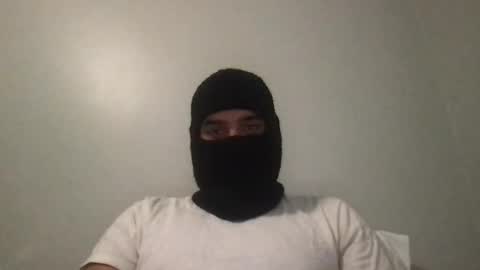 Snapshot of chicopaiisaa chatting on 07/23/26, 04:27 Andres online show from 07/23/26, 04:27