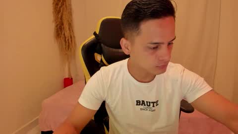 chicos_sexy online show from 01/15/26, 01:59