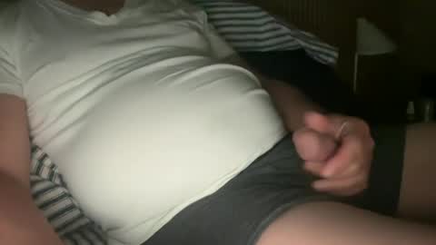 Snapshot of chiguy63v4 chatting on 06/17/26, 03:13 chiguy63v4 online show from 06/17/26, 03:13