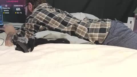 Snapshot of chiligrande6969 chatting on 12/21/25, 04:14 Chiligrande6969 online show from 12/21/25, 04:14