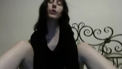 Snapshot of chill_julie chatting on 04/03/26, 08:18 Juliet online show from 04/03/26, 08:18