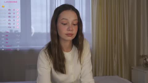 Nicole online show from 10/14/25, 05:30