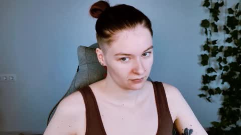 Bella online show from 01/06/26, 09:02