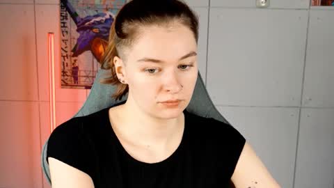 Bella online show from 01/11/26, 05:01