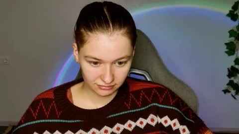 Snapshot of chillsnail_bro chatting on 02/14/26, 05:15 Bella online show from 02/14/26, 05:15