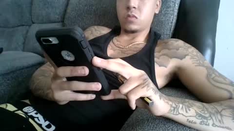 Snapshot of chino880172 chatting on 12/20/24, 03:42 CHINO online show from 12/20/24, 03:42