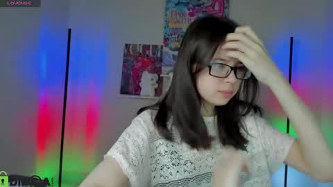 Snapshot of chio_mio chatting on 02/21/25, 10:28 chio_mio online show from 02/21/25, 10:28
