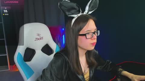 Snapshot of chio_mio chatting on 02/23/25, 12:59 chio_mio online show from 02/23/25, 12:59