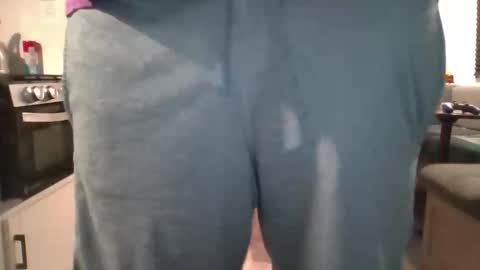 Snapshot of chipdougie chatting on 04/12/26, 06:24 Chip Dougie online show from 04/12/26, 06:24