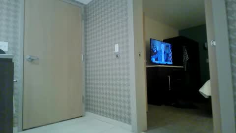 chippy70 online show from 11/10/25, 08:13