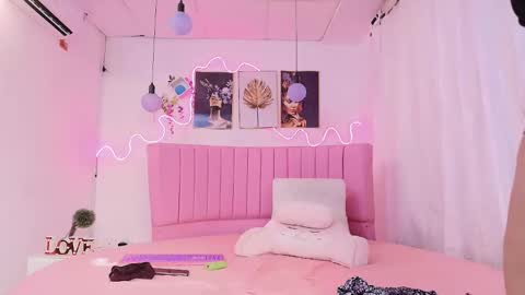 sophia online show from 01/23/25, 04:52