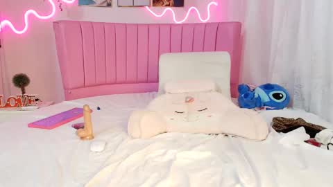 sophia online show from 02/25/25, 08:25