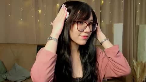 Leyna online show from 01/10/26, 07:26