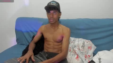 Snapshot of chirstopher_jacob chatting on 12/04/25, 03:21 Chirstopher online show from 12/04/25, 03:21