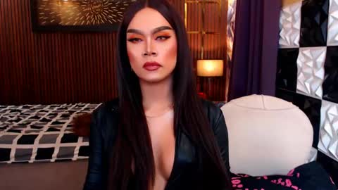 Franching Lee online show from 05/27/26, 04:15
