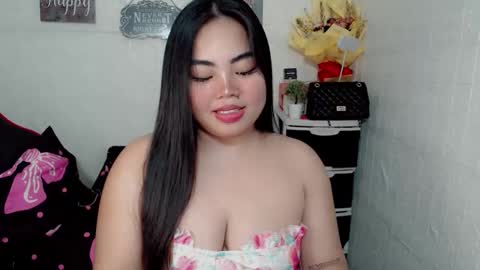 miss chixxie online show from 10/15/25, 03:12