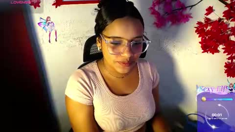 Snapshot of chleo_rosse chatting on 06/18/26, 02:12 chleo_rosse online show from 06/18/26, 02:12